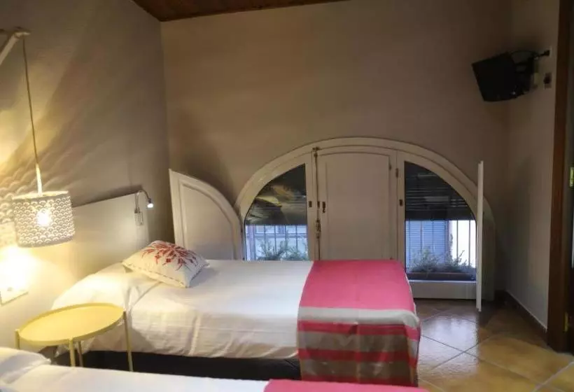 Hotelli La Sagrera Sfb