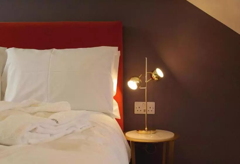 پانسیون Aaron Wise  62 Plantagenet Studios