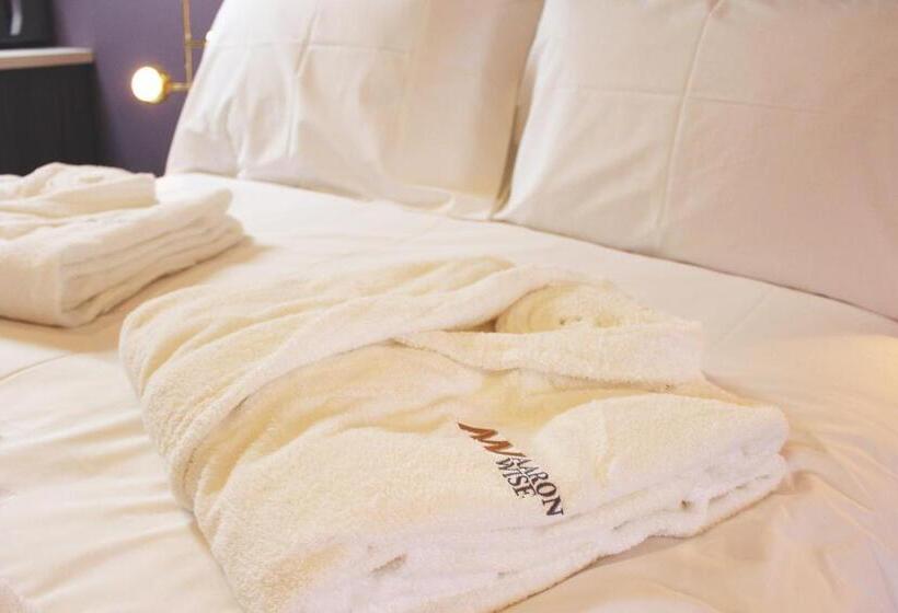 膳宿费 Aaron Wise  62 Plantagenet Studios