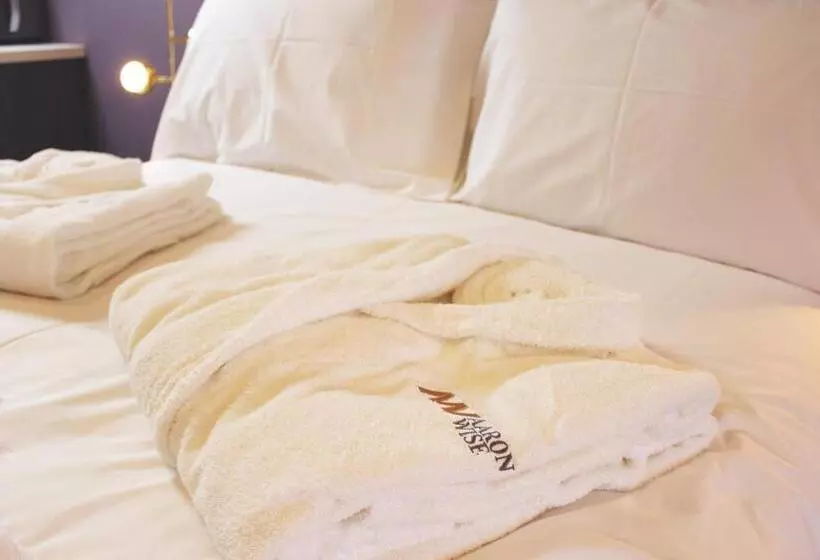 پانسیون Aaron Wise  62 Plantagenet Studios