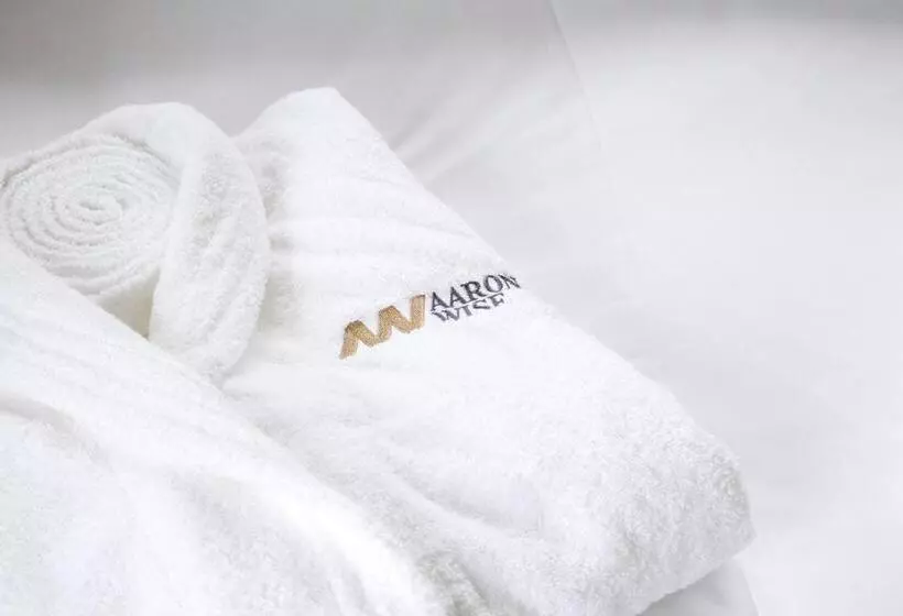 پانسیون Aaron Wise  62 Plantagenet Studios