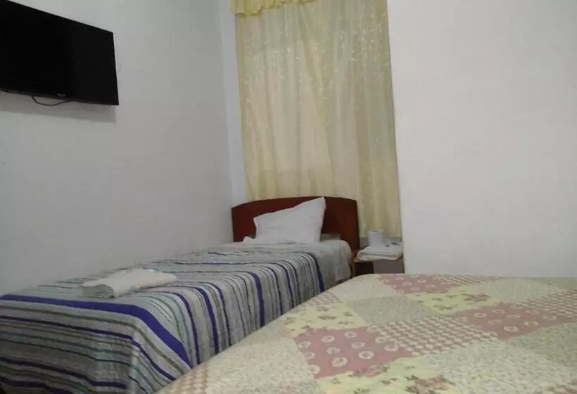 Pensão Bachíg Hospedaje