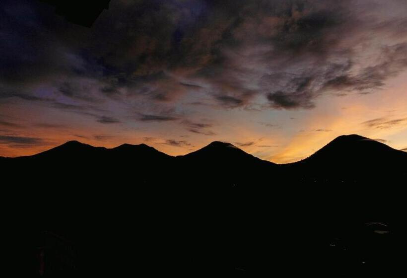 پانسیون Juayua