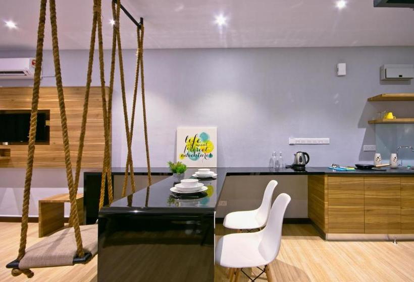 Robusta Suites By Mushroom