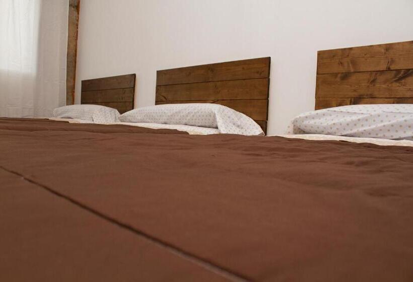 Retkeilymaja Hospedaje Bahía De San Simon