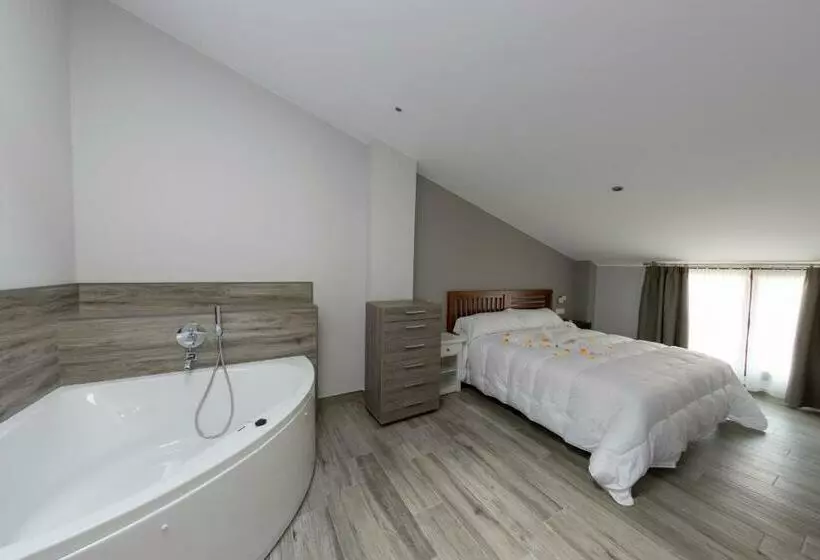 Hotelli Asador O Callejon De Belchite