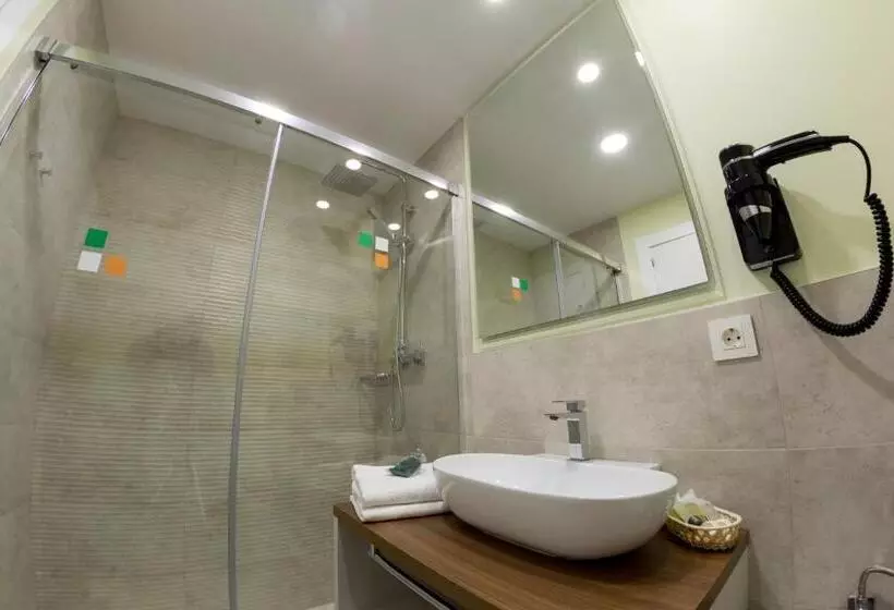 Hotelli Asador O Callejon De Belchite