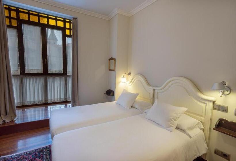 Pension Cuatro Caminos Rooms