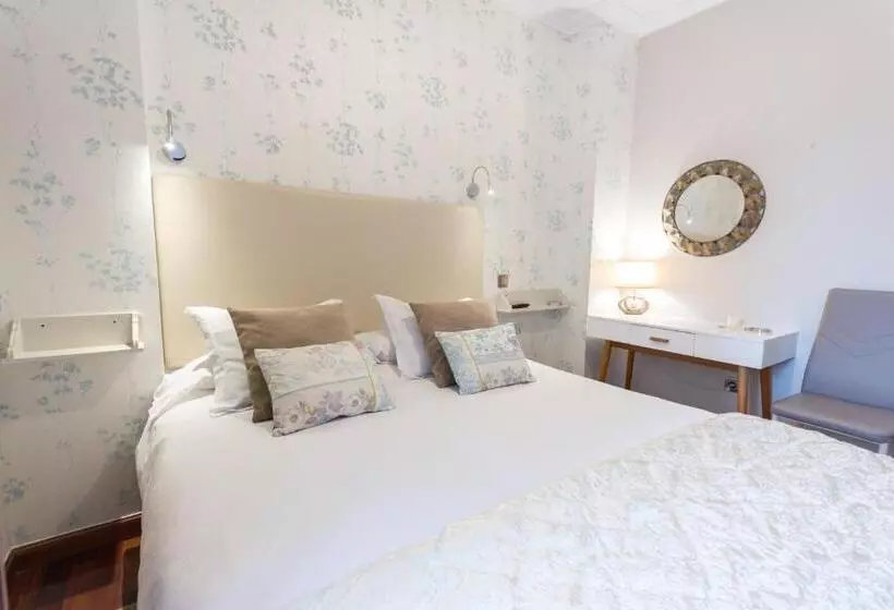 Majatalo Cuatro Caminos Rooms