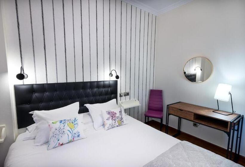 Pension Cuatro Caminos Rooms