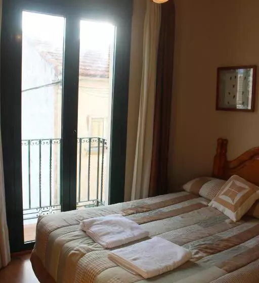 Majatalo Hostal Maury