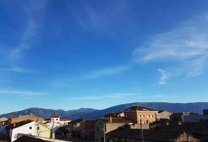 Majatalo Hostal Maury