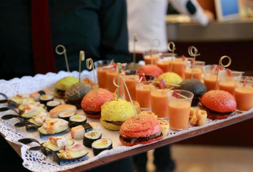 پانسیون Hostal Restaurante Dulcinea De El Toboso