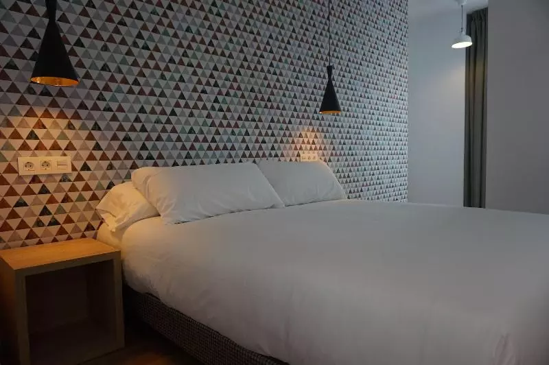 Majatalo Rincon 13   Mares