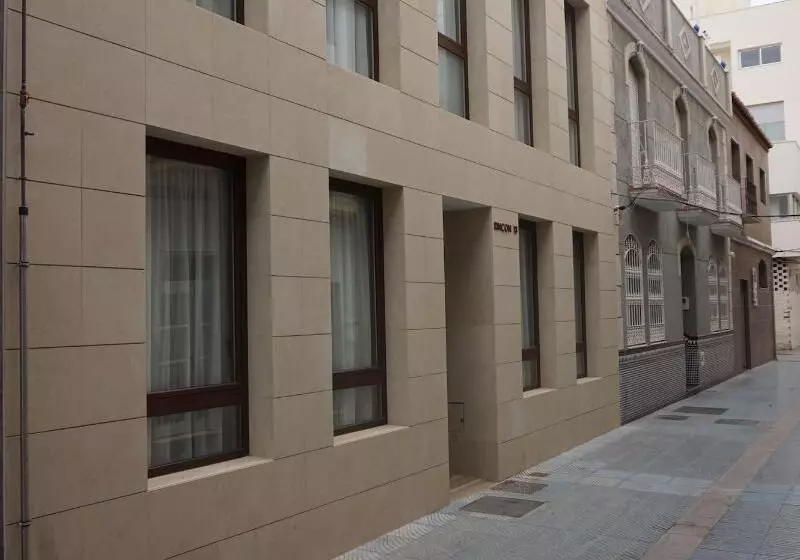 Majatalo Rincon 13   Mares