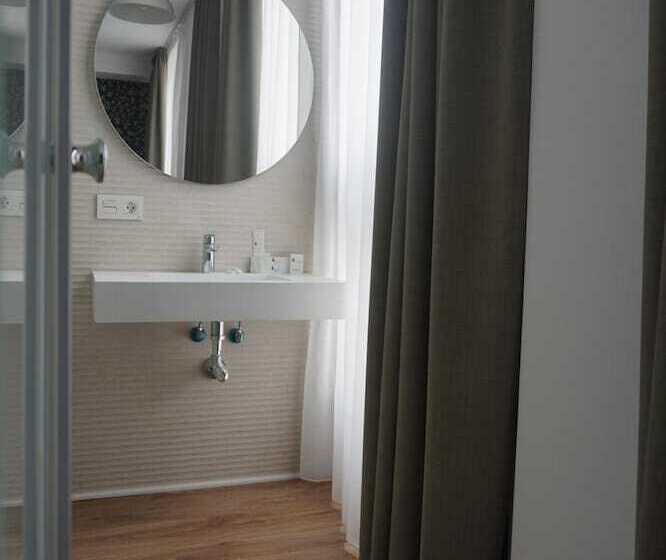 پانسیون Rincon 13   Mares