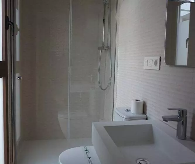 Majatalo Rincon 13   Mares