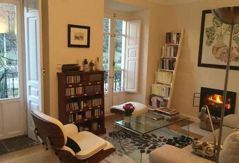 Majatalo Villa Elena