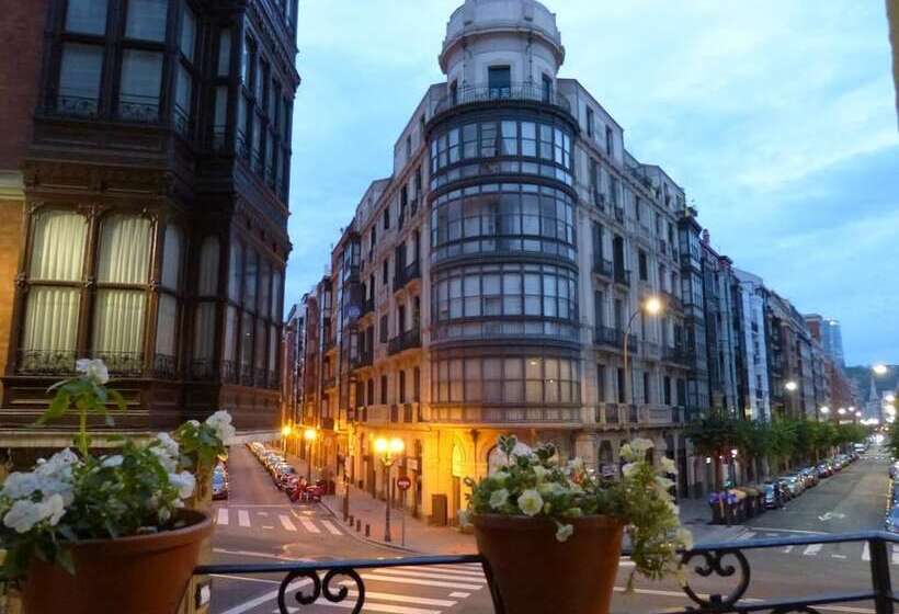 بنسيون Bilbao Art Lodge Staynnapartments
