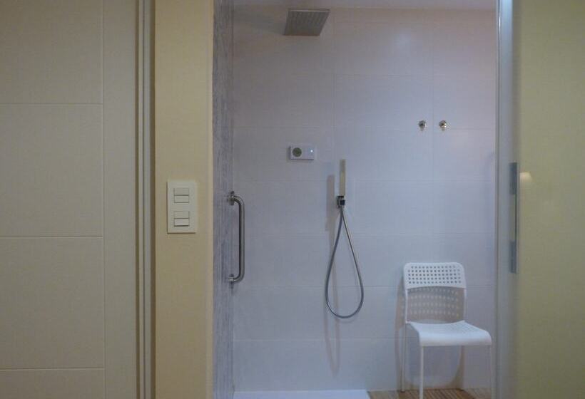 بنسيون Bilbao Art Lodge Staynnapartments