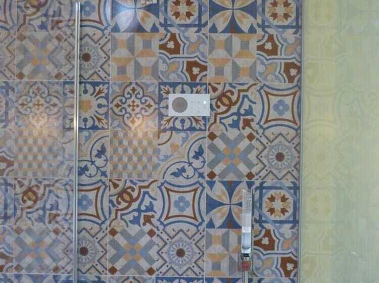 بنسيون Bilbao Art Lodge Staynnapartments