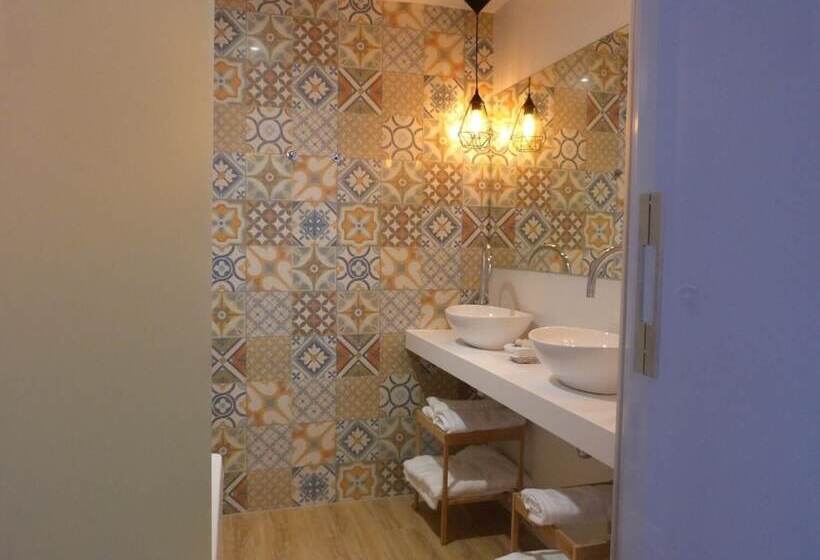 بنسيون Bilbao Art Lodge Staynnapartments