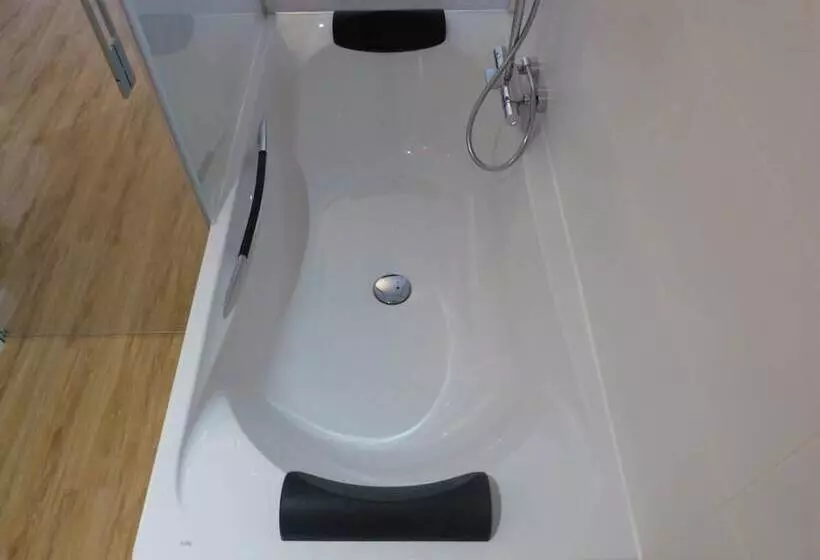 Majatalo Bilbao Art Lodge Staynnapartments