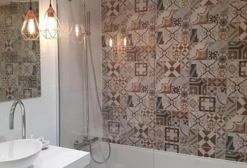 Majatalo Bilbao Art Lodge Staynnapartments