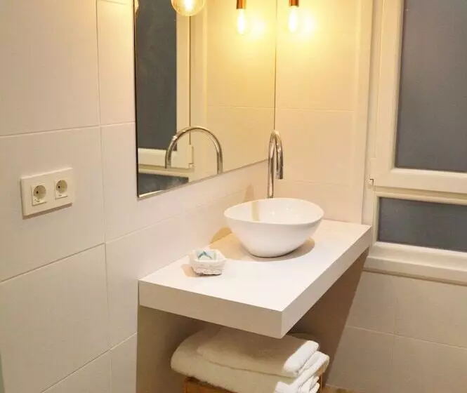 Majatalo Bilbao Art Lodge Staynnapartments