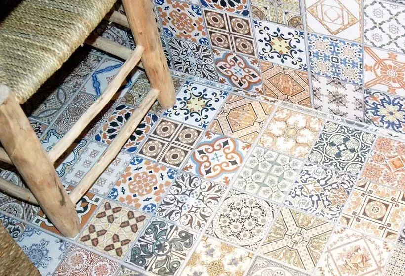 پانسیون Groc Rooms