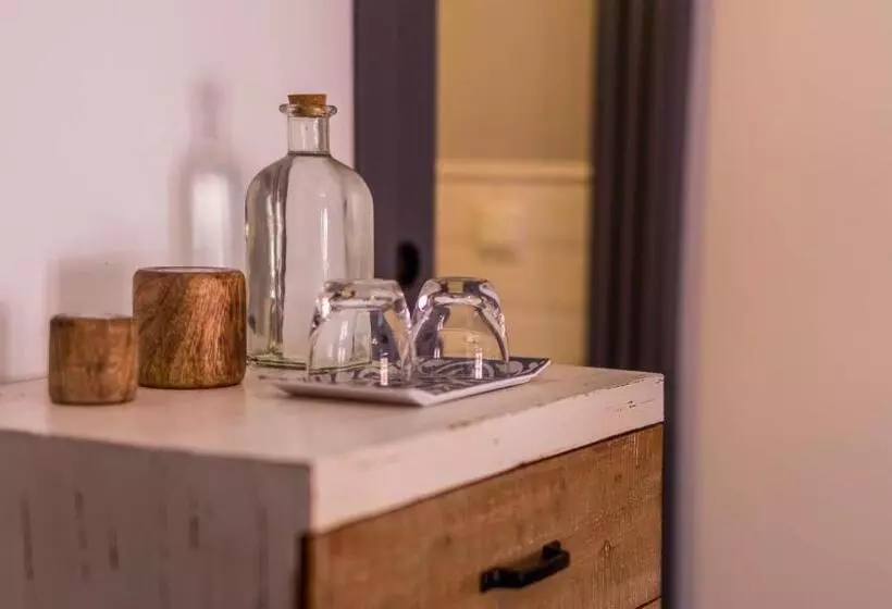 پانسیون Groc Rooms