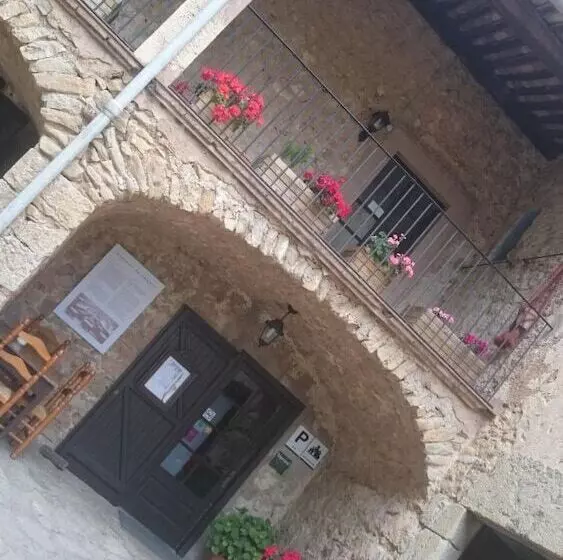 Pension Hostatgeria Falgars