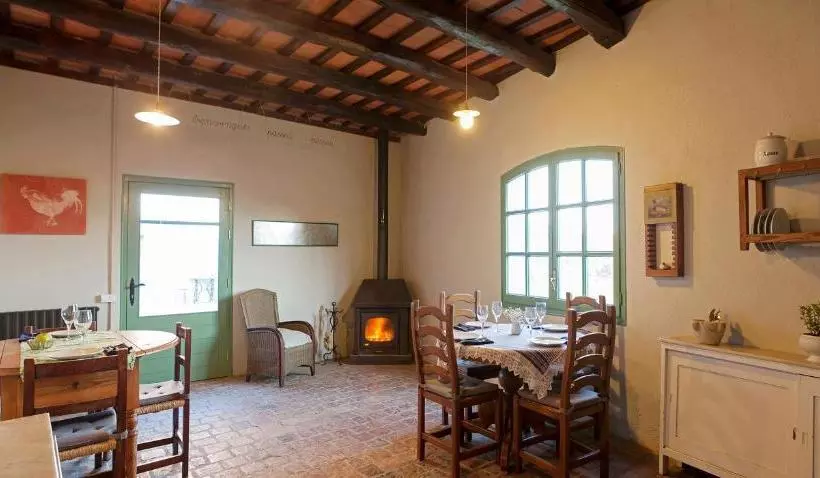 پانسیون Masia Casajoana Rural