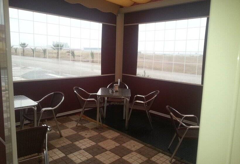 Пансион Hostal Balcón De Extremadura