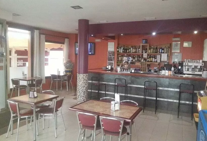 ペンション Hostal Balcón De Extremadura