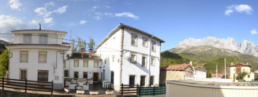 پانسیون Hostal Casa Abascal