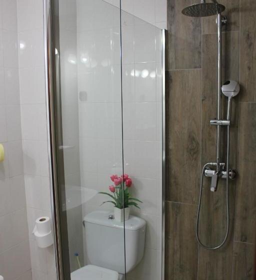 پانسیون Hostal Casa Abascal