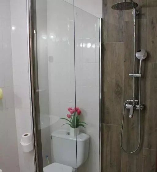 پانسیون Hostal Casa Abascal