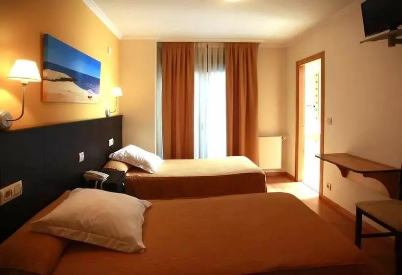 ペンション Habitat Cm Muxia