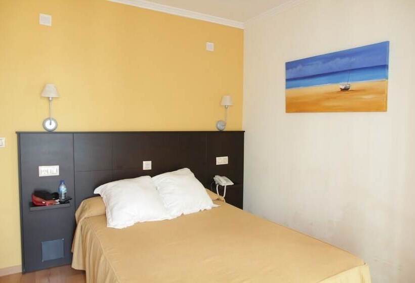 ペンション Habitat Cm Muxia