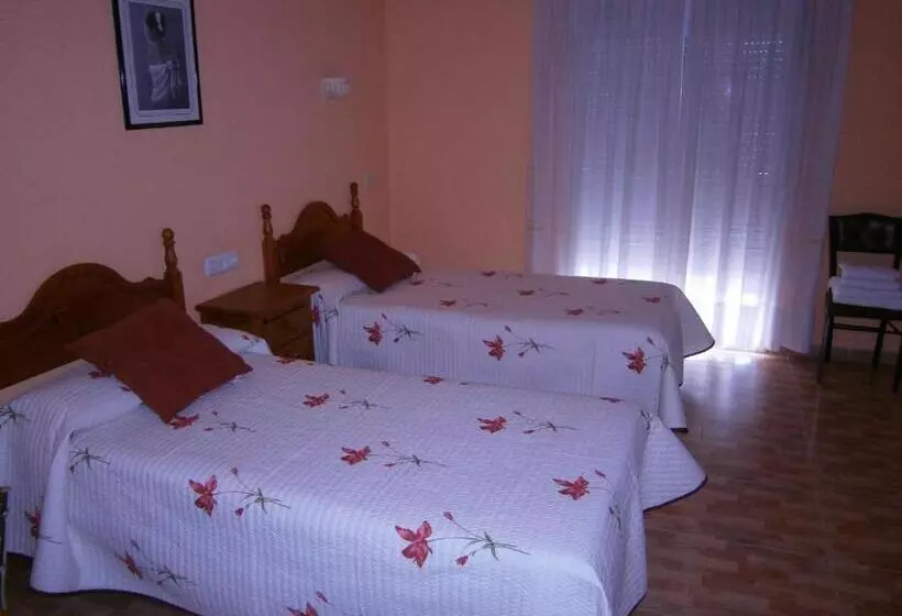 ペンション Hostal Rural El Caminero