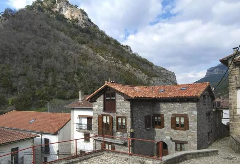 Majatalo Kapel Etxea