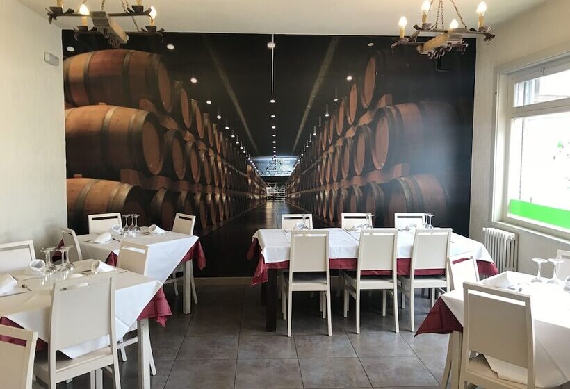 بنسيون La Viña De Rueda