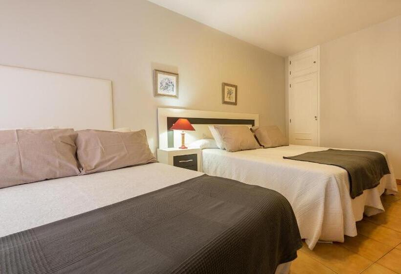 پانسیون Hospedaxe Maria Aguiño