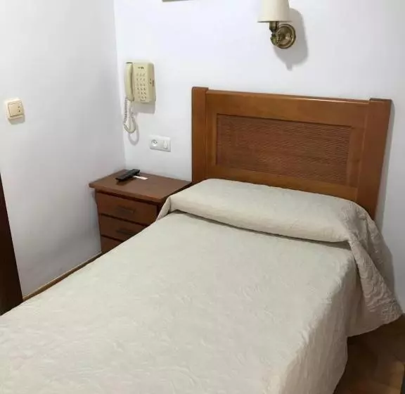 پانسیون Hostal Argentina