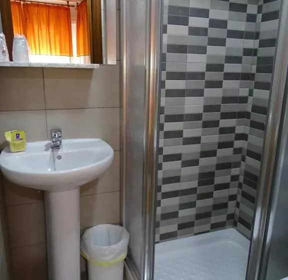 پانسیون Hostal Argentina