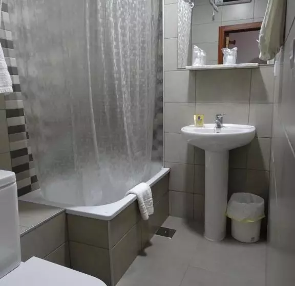 پانسیون Hostal Argentina