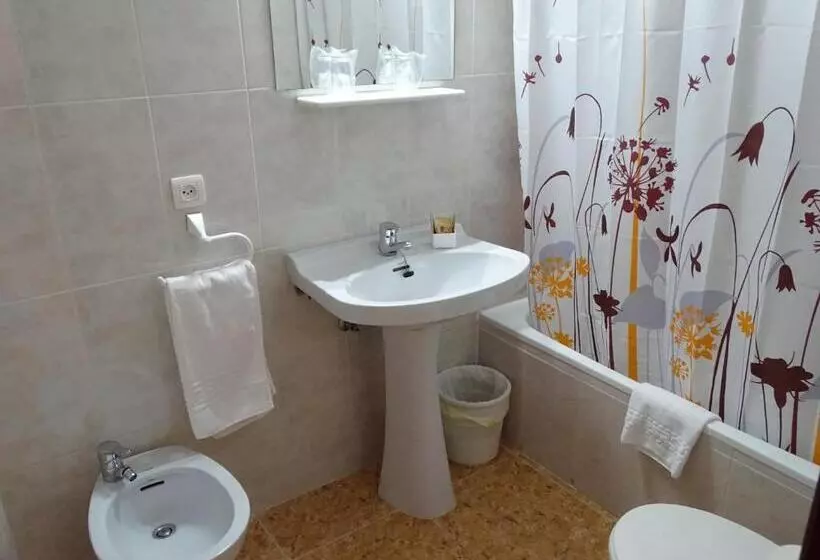 پانسیون Hostal Argentina
