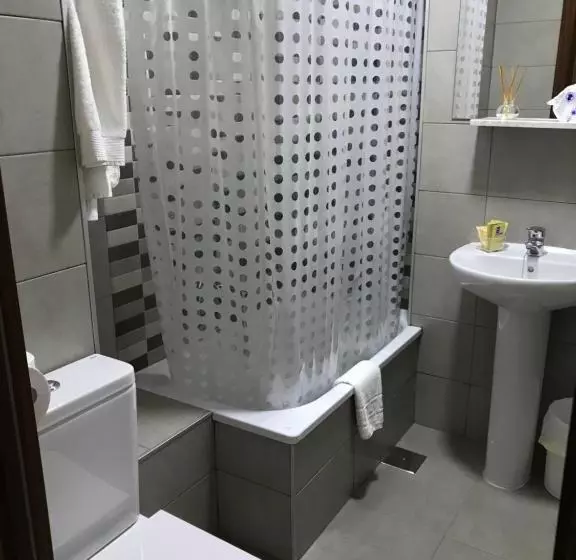 پانسیون Hostal Argentina