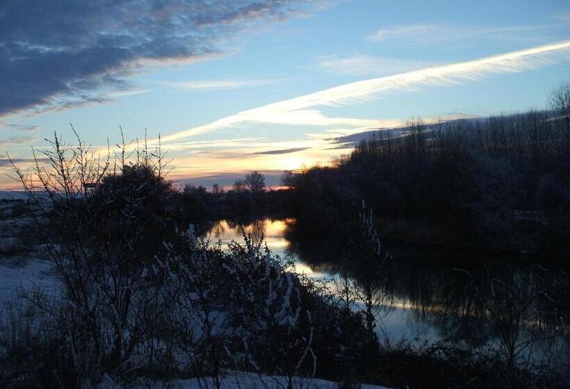 ペンション Hostal Catalina De Austria